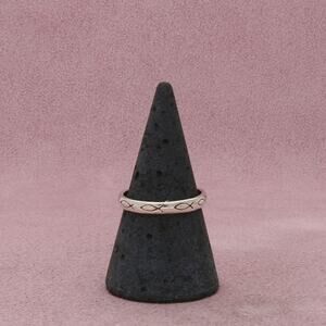 sterling silver ichthus fish band ring size 8